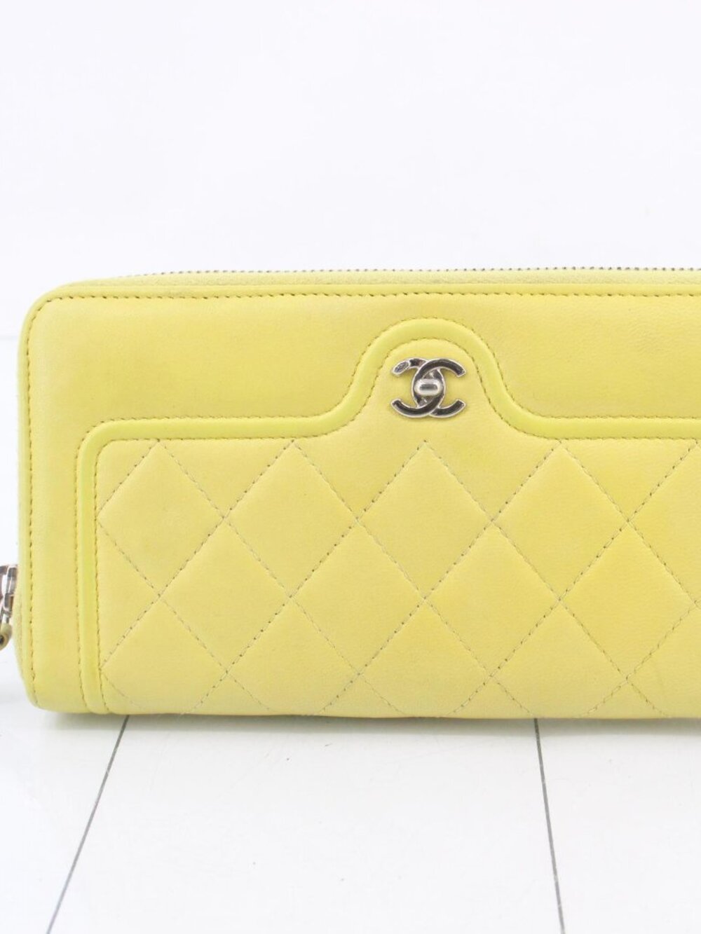 CHANEL Yellow 19 Series Quilted CC Logo Zip Wallet